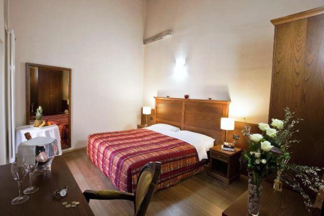 Arena Inn B&B Verona Habitación foto